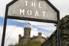 99486c24-n17-3-10-19-the-moat